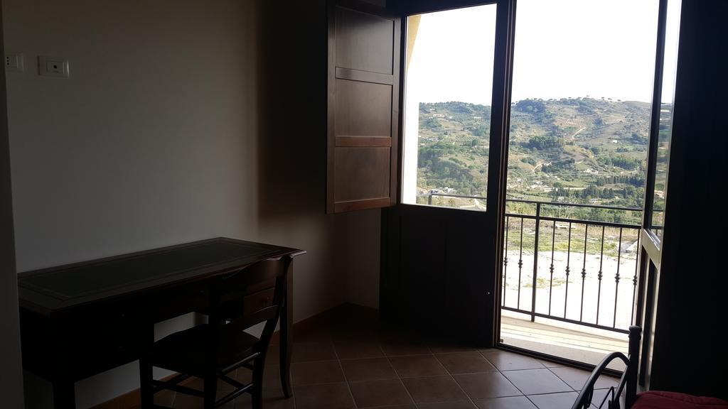 קלטפימי Agriturismo Gessi מראה חיצוני תמונה